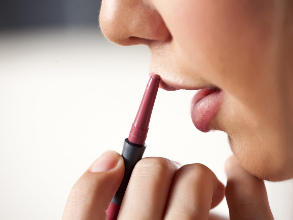 lip care, lips, lip contouring