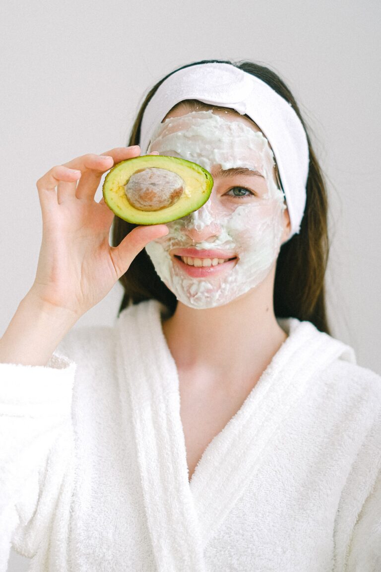 skin. skin care. face. skincare. Skincare tips. clean skincare. healthy skin. Smooth skin. glowing skin. DIY skincare. DIY face mask. DIY hair mask. DIY body scrub