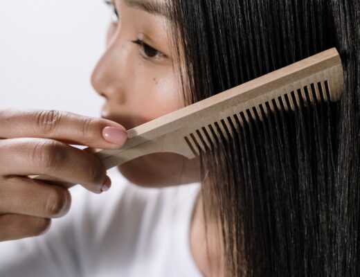hair, Natural Hair Care, Natural Hair, LCO, LCO Method, Shiny Hair, liquid, cream, oil, to moisturize