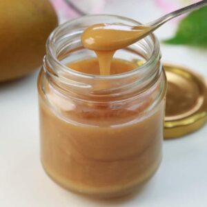 manuka honey, ingredients, skincare, calming effects, moisturizer, antioxidants, manuka tree, 100% pure, serum, masks, cleansers 