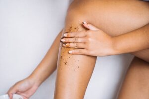 skincare, skin type, Dos and Don'ts, Exfoliation, Exfoliating, Over-Exfoliate, Exfoliate Active Acne, Moisturize, Exfoliate Sunburned, Inflamed Skin