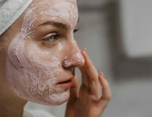 skin. skin care. face. skincare. Skincare tips. clean skincare. healthy skin. Smooth skin. glowing skin. exfoliation. physical exfoliation. physical exfoliant. Harsh Physical Exfoliants