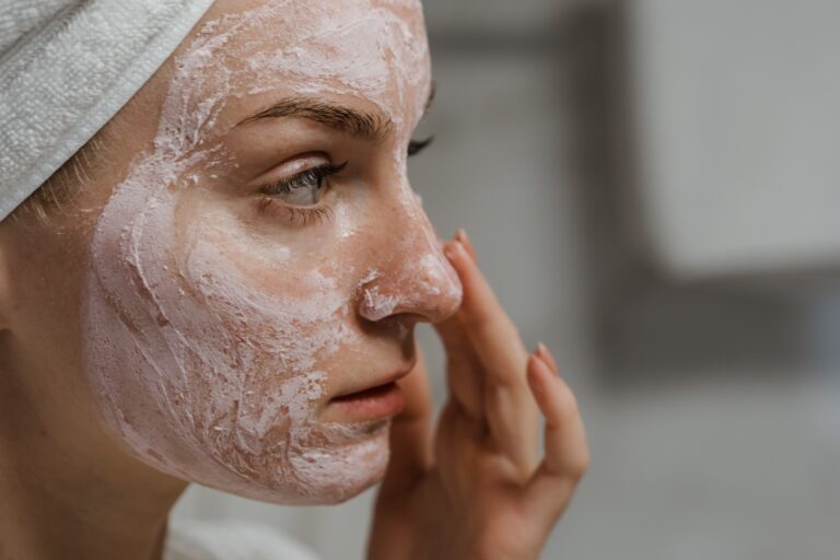 skin. skin care. face. skincare. Skincare tips. clean skincare. healthy skin. Smooth skin. glowing skin. exfoliation. physical exfoliation. physical exfoliant. Harsh Physical Exfoliants