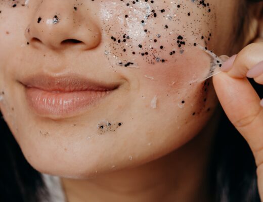 skin. skin care. face. skincare. Skincare tips. clean skincare. healthy skin. Smooth skin. glowing skin. exfoliation. physical exfoliation. physical exfoliant. Harsh Physical Exfoliants