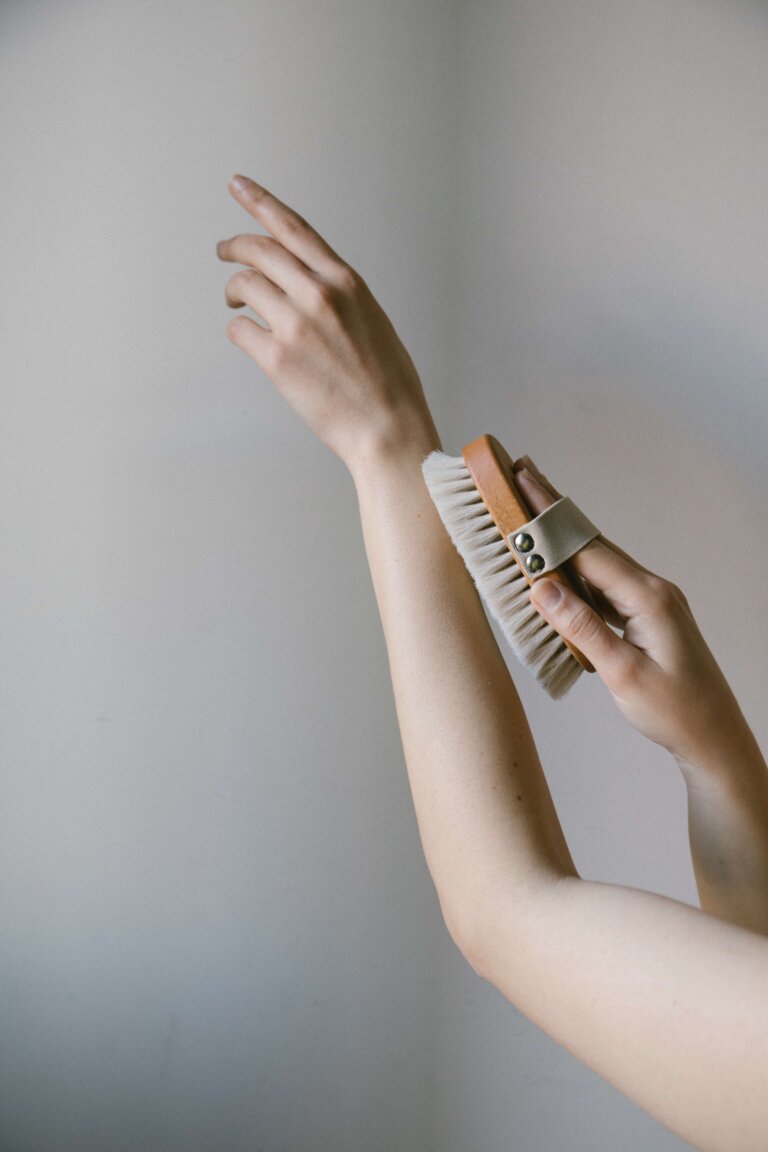 body brushing, body care