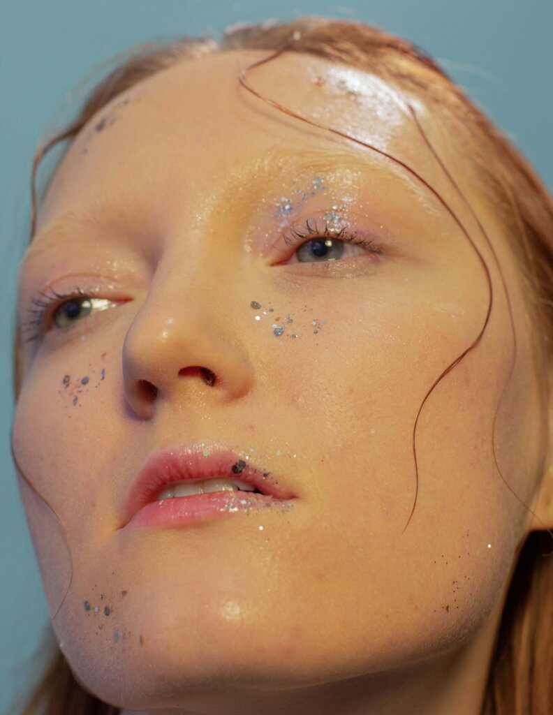 woman, glossy makeup