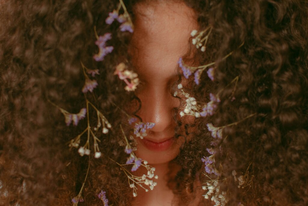 curly hair, hair care, brunette, flowers