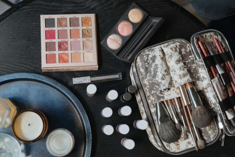 makeup, kit