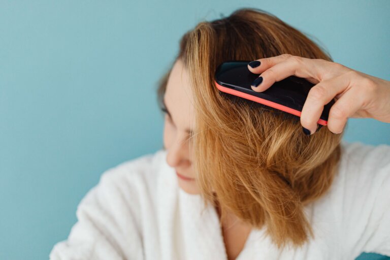 woman, hair. hair brush