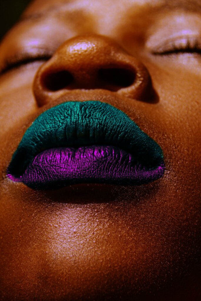 bold lips, lipstick