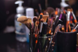 makeup brushes, makeup