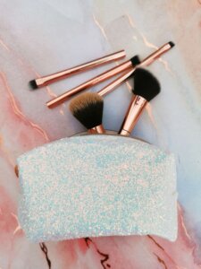 makeup brush, makeup bag