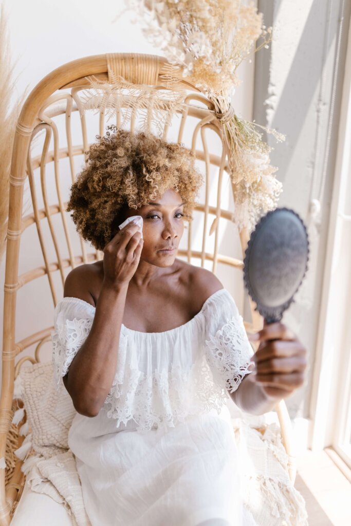 Oil-Control, Facial Toners, Refine Pores, Balance Sebum Production, Matte Complexion, Banish Shine, Radiance, Matte Perfection, Unlocking Secrets, Flawless Skin, Skincare, Beauty, makeup