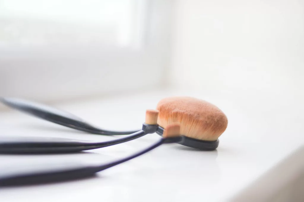 makeup, makeup brush