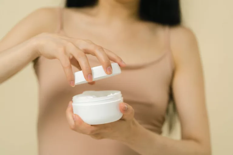 moisturizer, woman