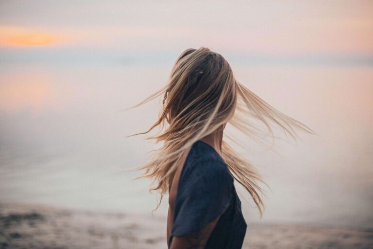 Linseed Oil and Hair Health Free Bunni
