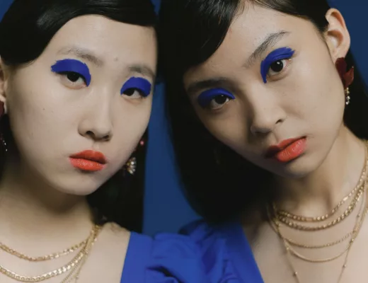 women, blue makeup
