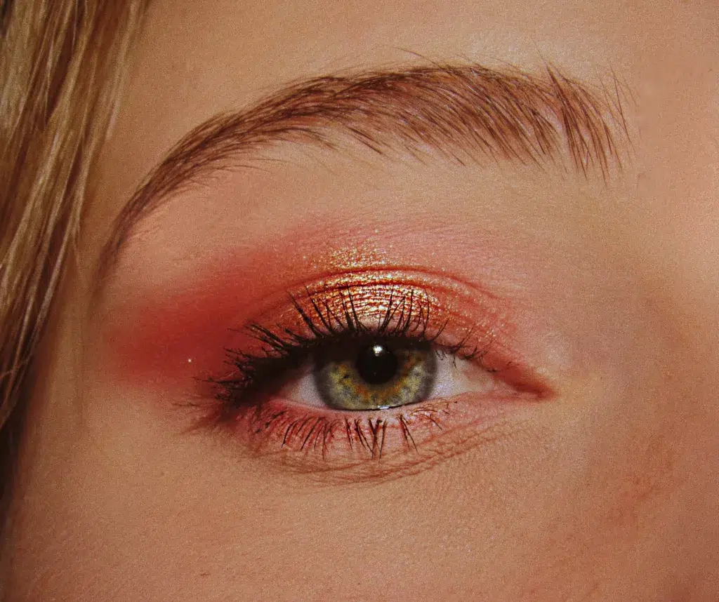 eye makeup, eyeliner