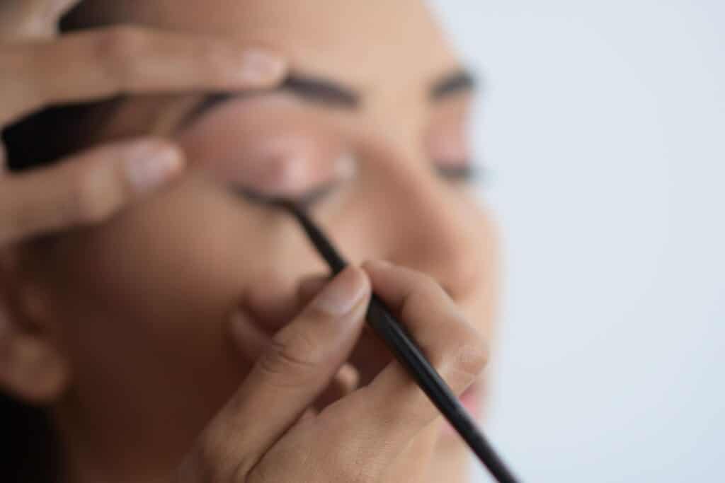 makeup, eyeliner