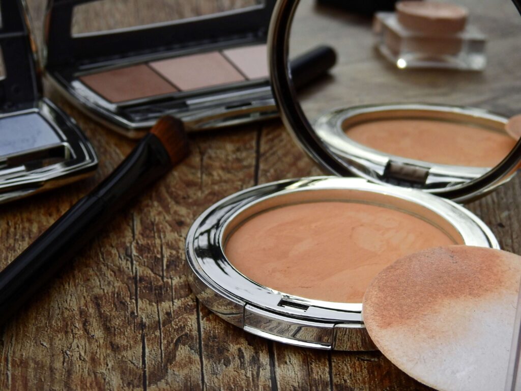 bronzer, makeup