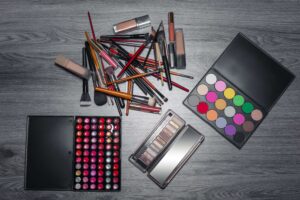 makeup, kit