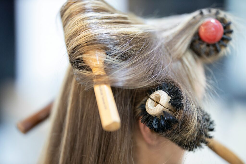 hair, brush