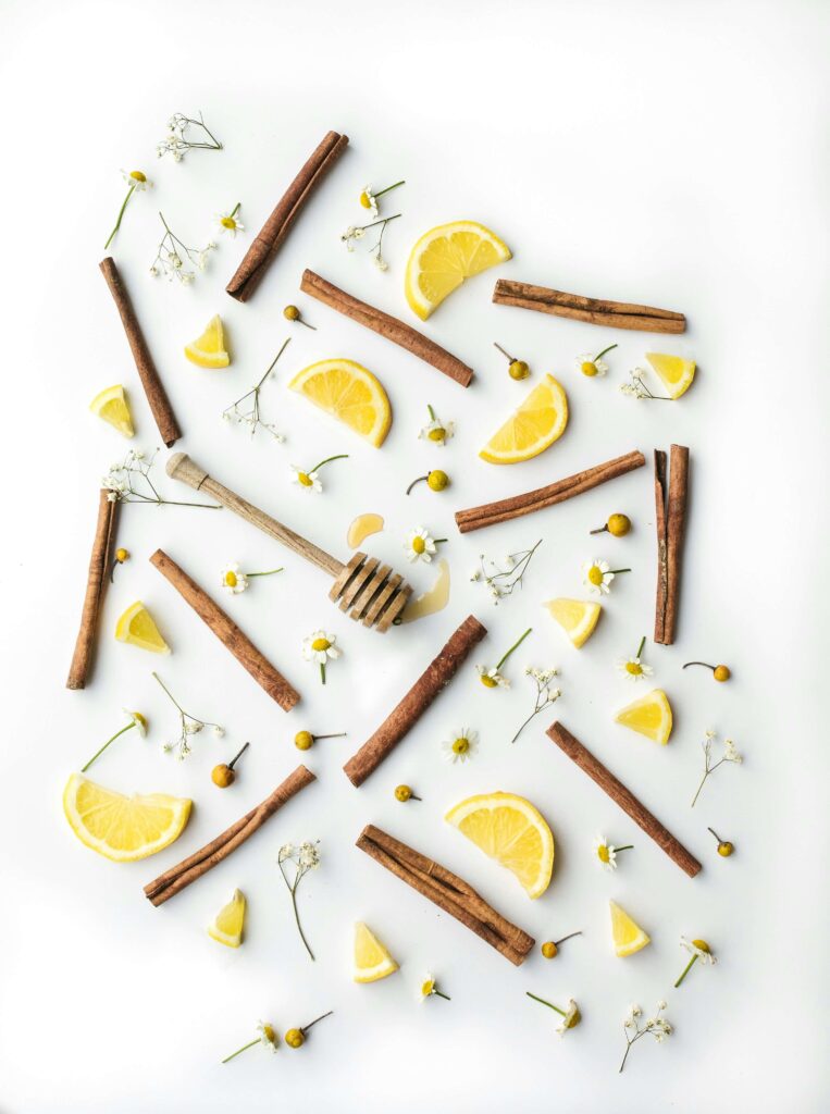 Lemon, cinnamon